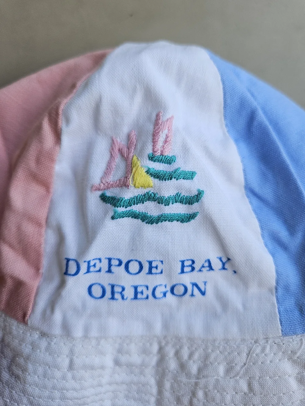 Vintage 80s Depoe Bay Oregon Embroidered Colorblock Baby Bucket Hat